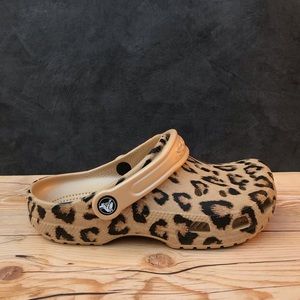 Crocs Classic Leopard Print Clog